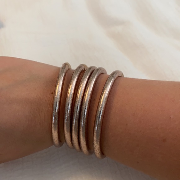 Budha girl all weather champagne bangles 5 total. - Picture 3 of 3